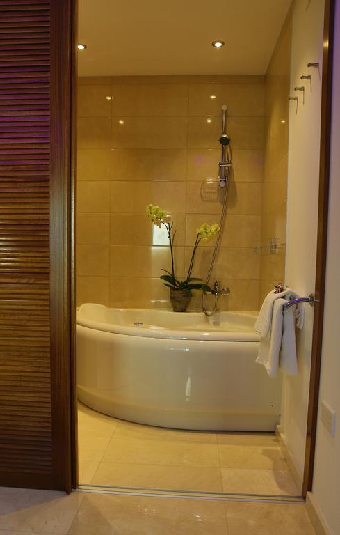 Sofouli Suites ニコシア エクステリア 写真